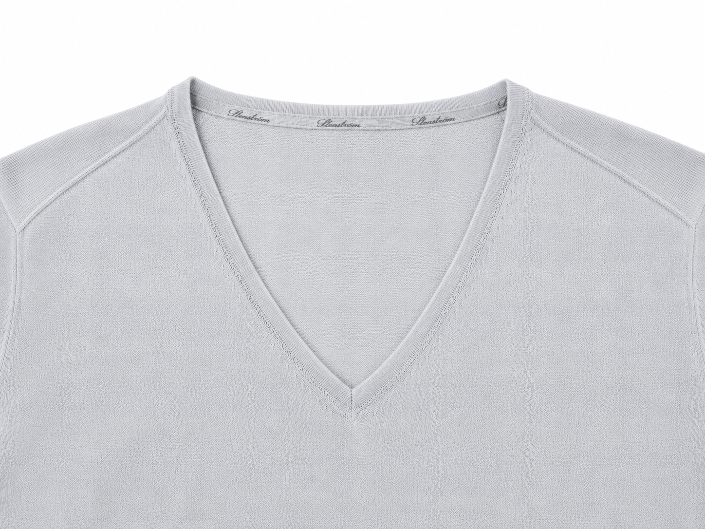 Silk & Cashmere V-Neck Jumper – Light Grey